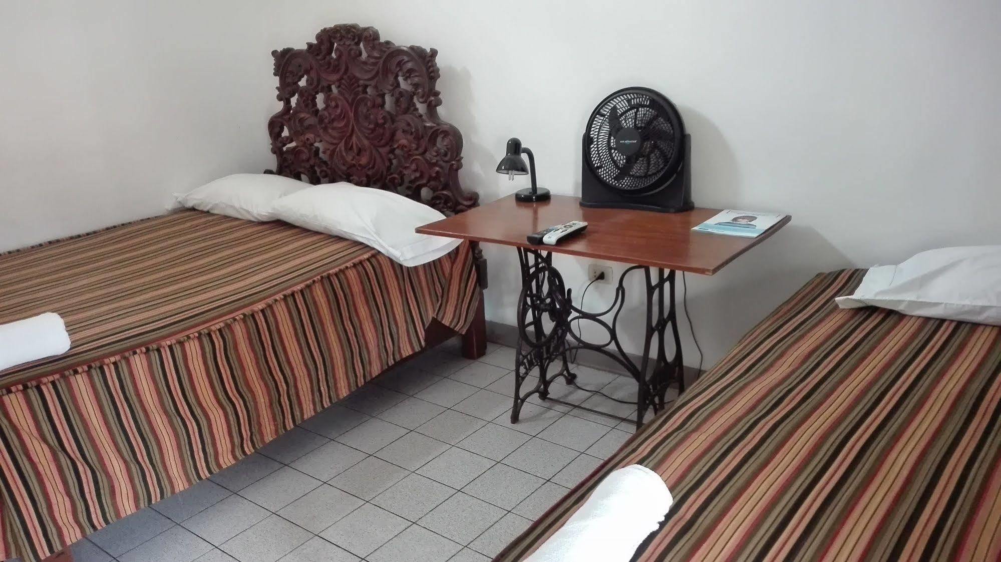Hotel El Huarango Ica Dış mekan fotoğraf